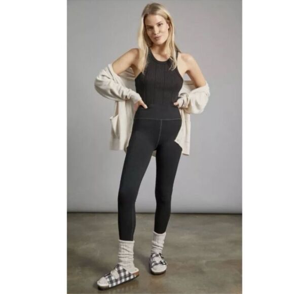 ✨Anthropologie Daily Practice Monique Sz Small Leggings✨ - Picture 1 of 12